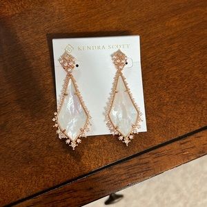 Kendra Scott Martha Earrings (bridal collection)